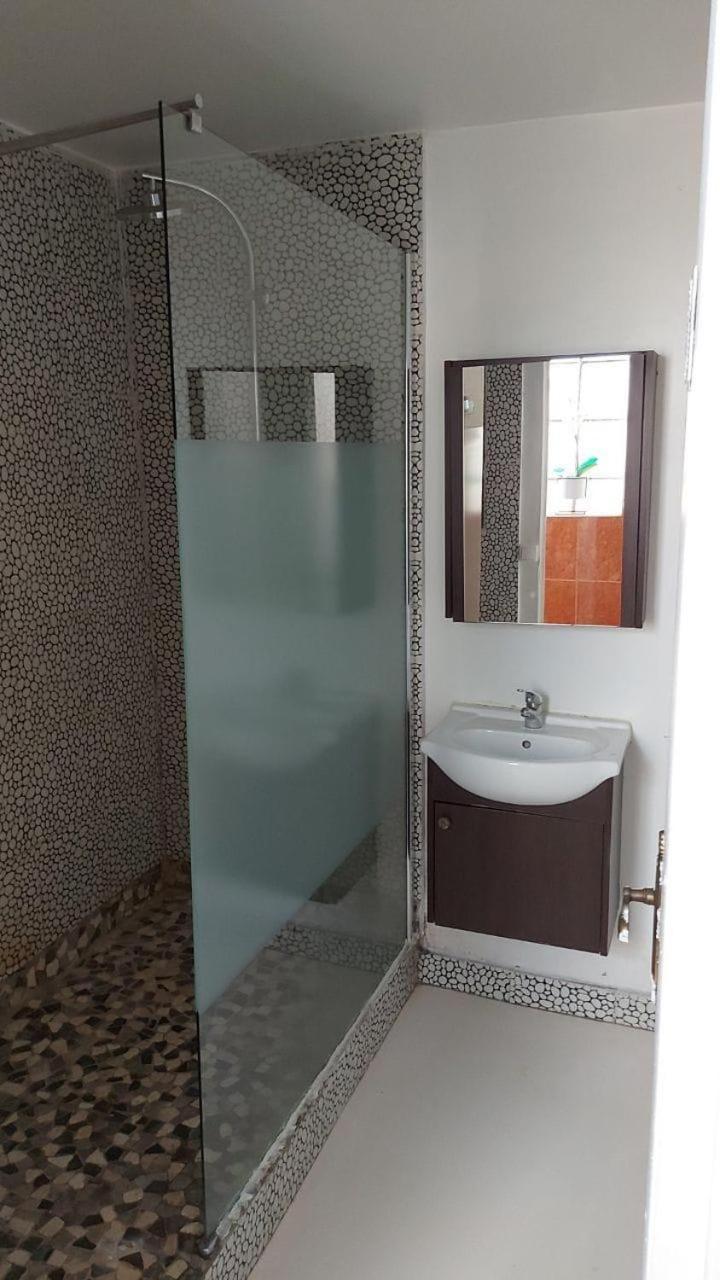 Hotel La Defense Bois-Colombes Kültér fotó